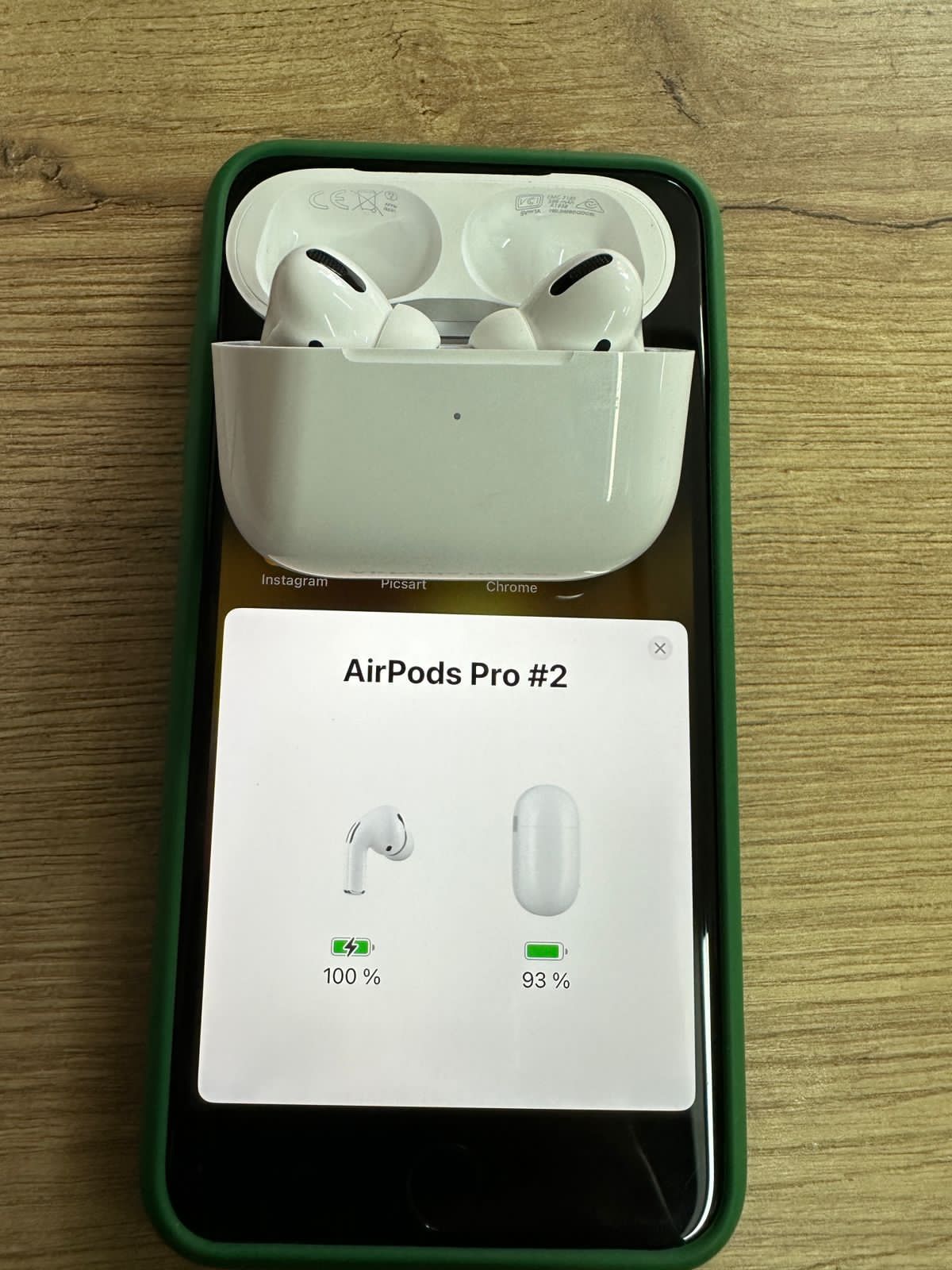 AIRPODS PRO 2G CTM CON LLAVERO
